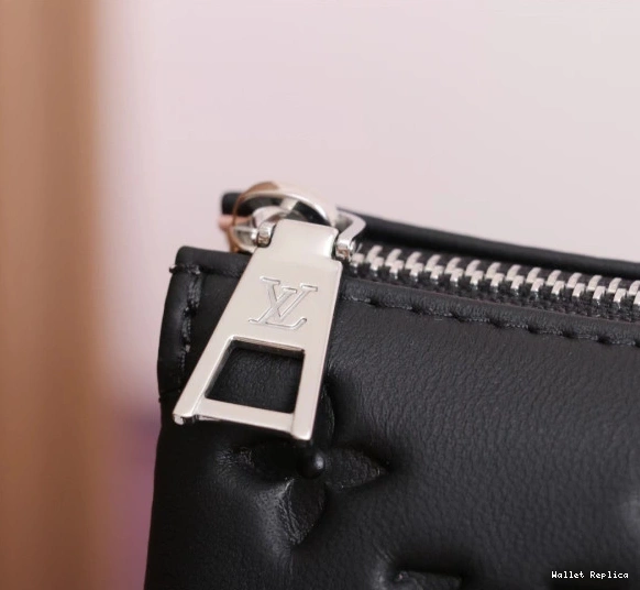 Affordable COUSSIN VUITTON LOUIS PM 0716